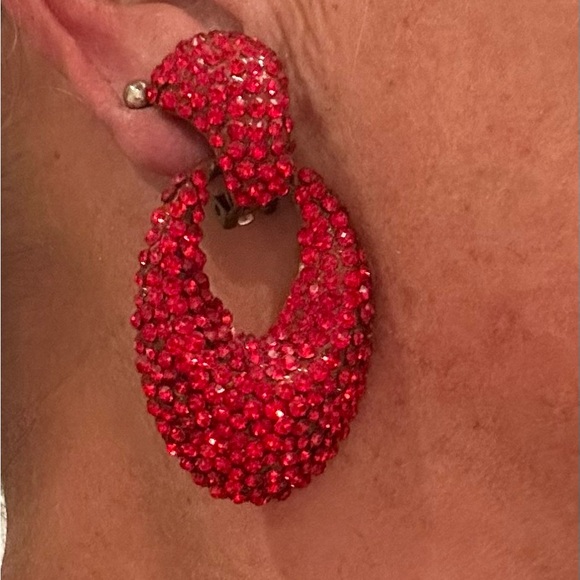 Vintage Bellini Vibrant Red Swarovski crystal drops earrings New/Clip/ Designer - Picture 7 of 13